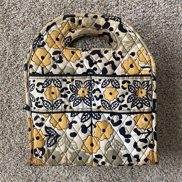 Vera Bradley Go Wild Lunchbag - Picture 2 of 9